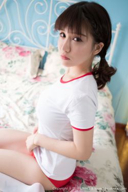 美女性感脱衣